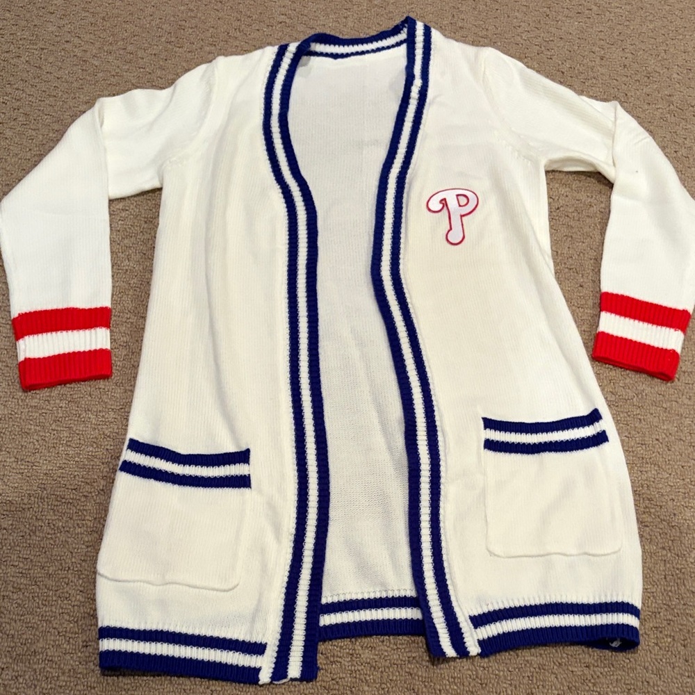 Women’s Philadelphia Phillies Sweater open cardigan